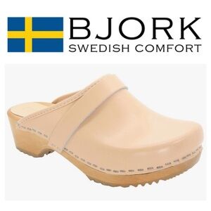 Björk Swedish Leather Clogs by Klägn w/ Wooden Heel Nude Size 9 EU 40 New in Box